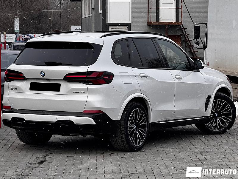 BMW X5 4.0i 3 bmw x5 4.0i 2023