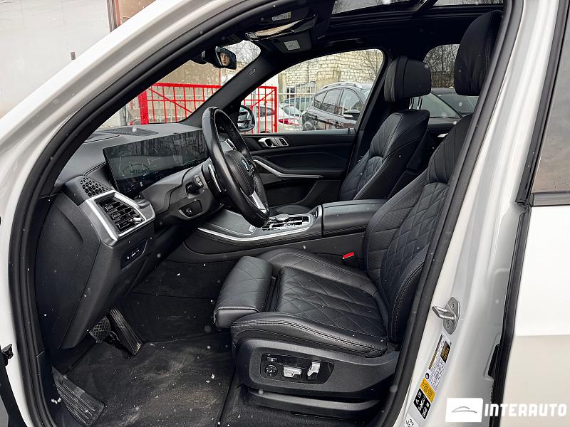 BMW X5 4.0i 5 bmw x5 4.0i 2023