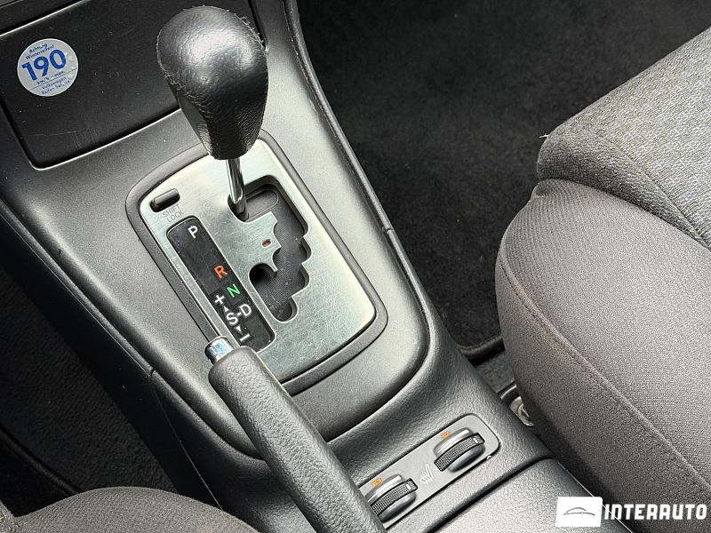 Toyota Avensis 14 toyota avensis 2005