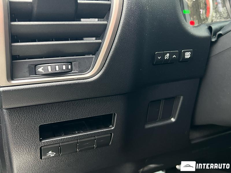 Lexus NX 300H 7 lexus nx 300h 2016