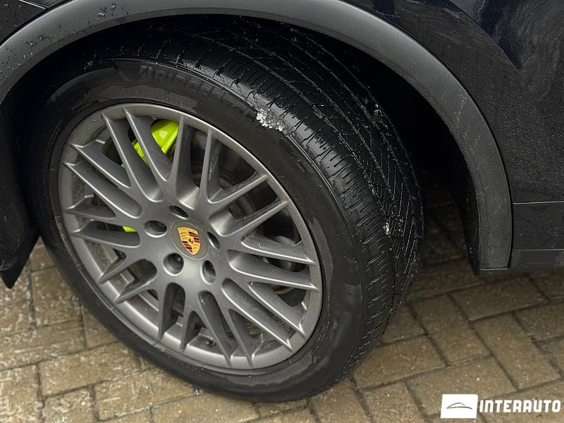 Porsche Cayenne S Hybrid 18 porsche cayenne s hybrid 2016