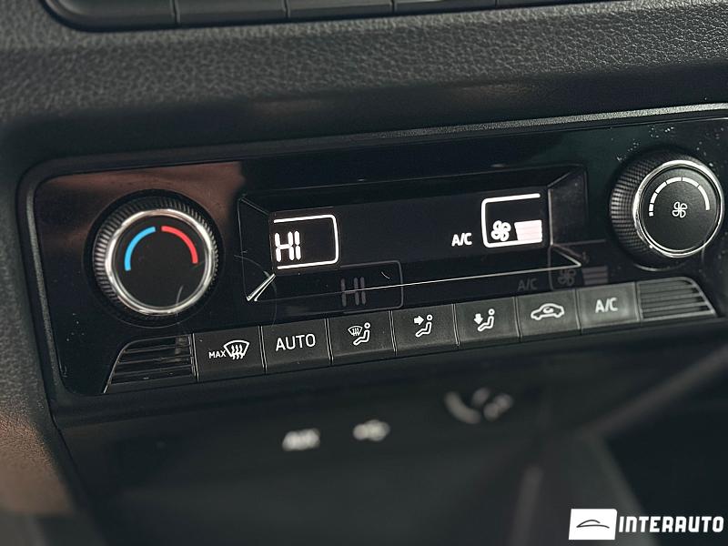 Skoda Fabia 11 skoda fabia 2015