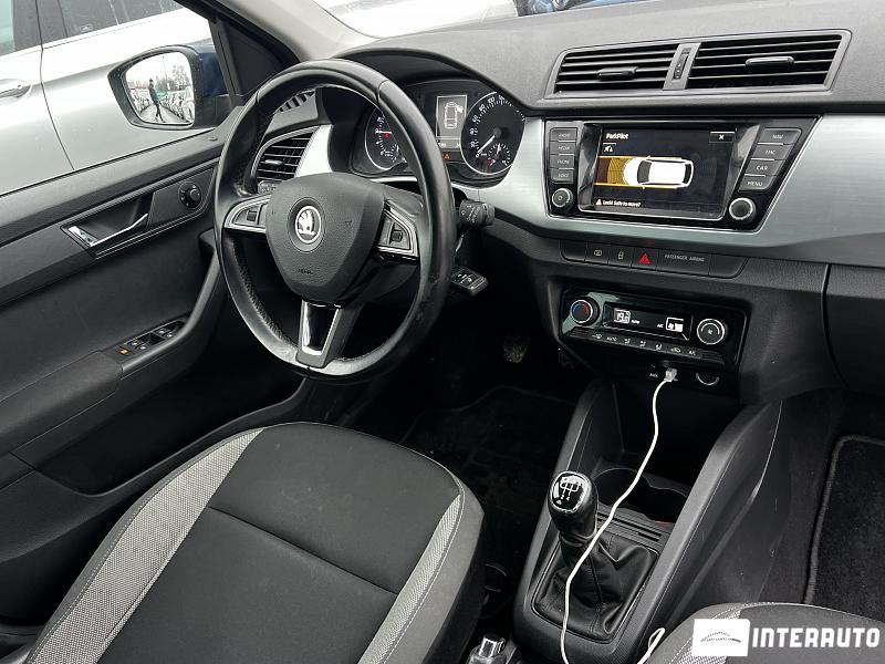 Skoda Fabia 5 skoda fabia 2017