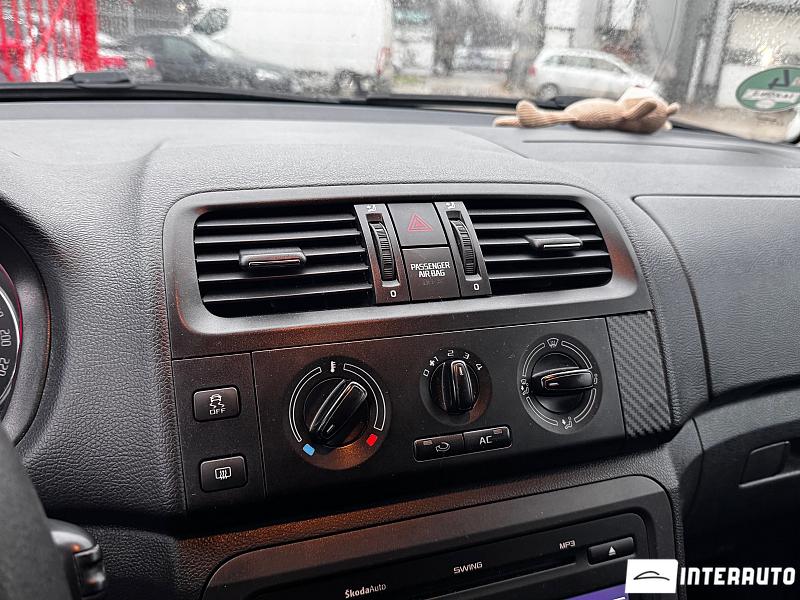 Skoda Fabia 11 skoda fabia 2012