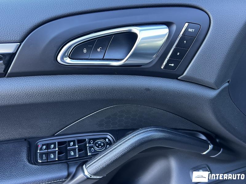 Porsche Cayenne S Hybrid 16 porsche cayenne s hybrid 2016