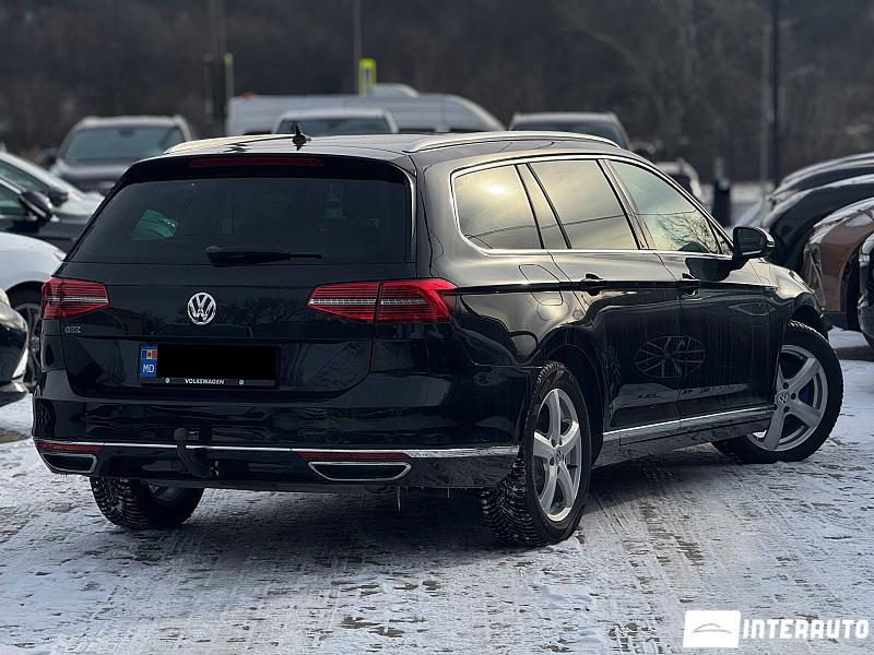 Volkswagen Passat GTE 3 volkswagen passat gte 2015
