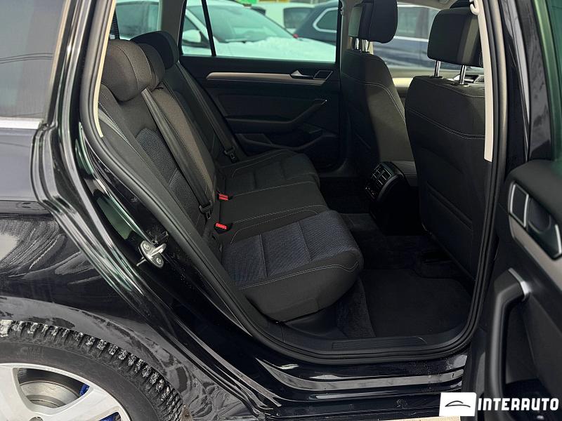 Volkswagen Passat GTE 16 volkswagen passat gte 2015