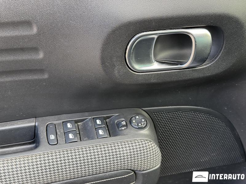 Citroen C3 Aircross 8 citroen c3 aircross 2019