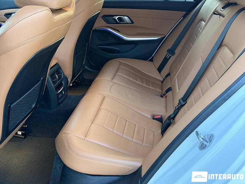 BMW 330E 17 bmw 330e 2020