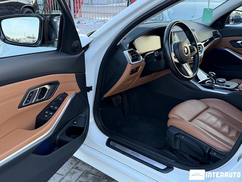 BMW 330E 6 bmw 330e 2020