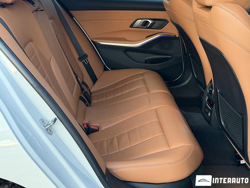 BMW 330E 19 bmw 330e 2020