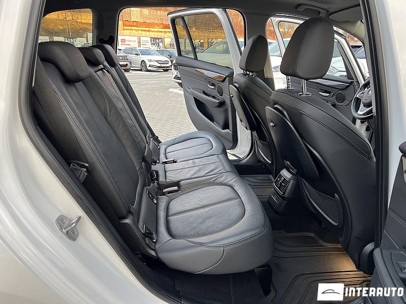 BMW 216d 13 bmw 216d 2020