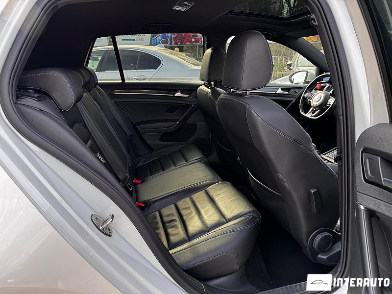 Volkswagen Golf GTE 18 volkswagen golf gte 2015