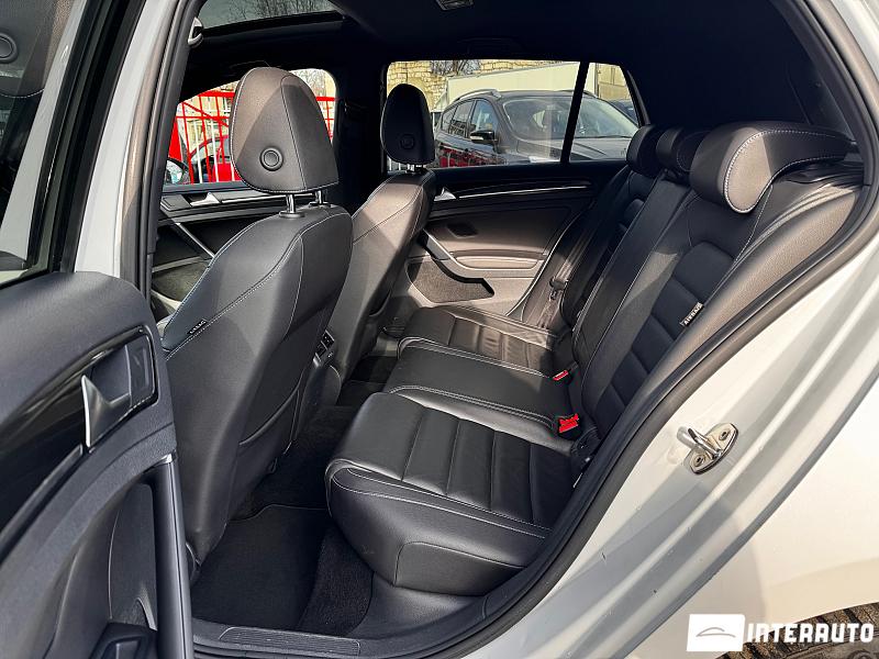 Volkswagen Golf GTE 17 volkswagen golf gte 2015