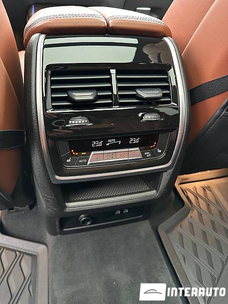 BMW X7 4.0i 24 bmw x7 4.0i 2023