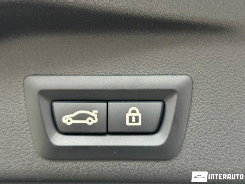 BMW X5 4.0i 29 bmw x5 4.0i 2021