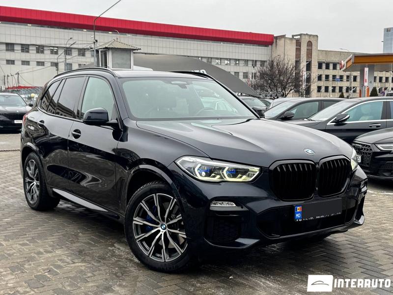 BMW X5 4.0i 3 bmw x5 4.0i 2021