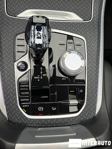 BMW X5 4.0i 20 bmw x5 4.0i 2021