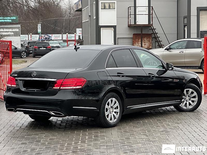 Mercedes E 200 4 mercedes e 200 2015
