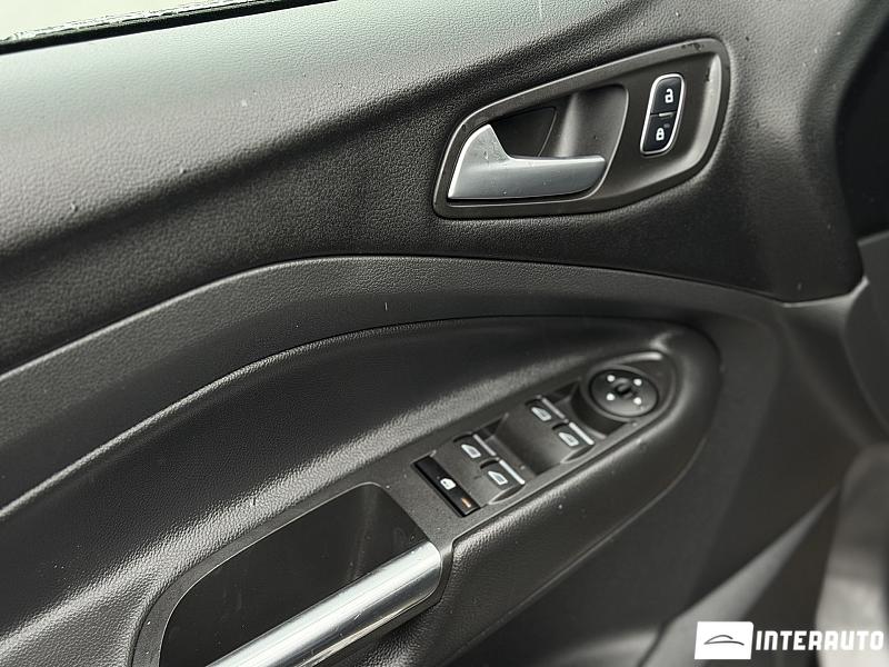 Ford Kuga 6 ford kuga 2017