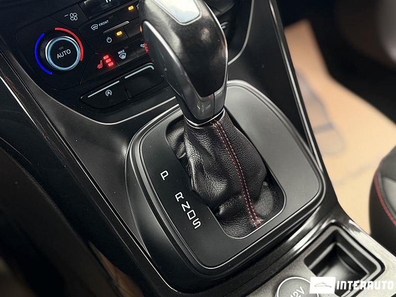 Ford Kuga 15 ford kuga 2017