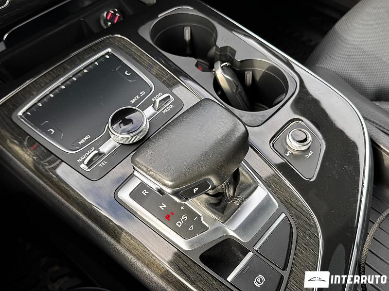 Audi Q7 14 audi q7 2018