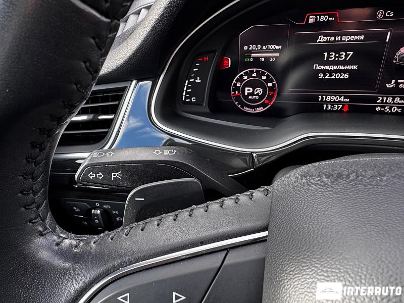 Audi Q7 11 audi q7 2018