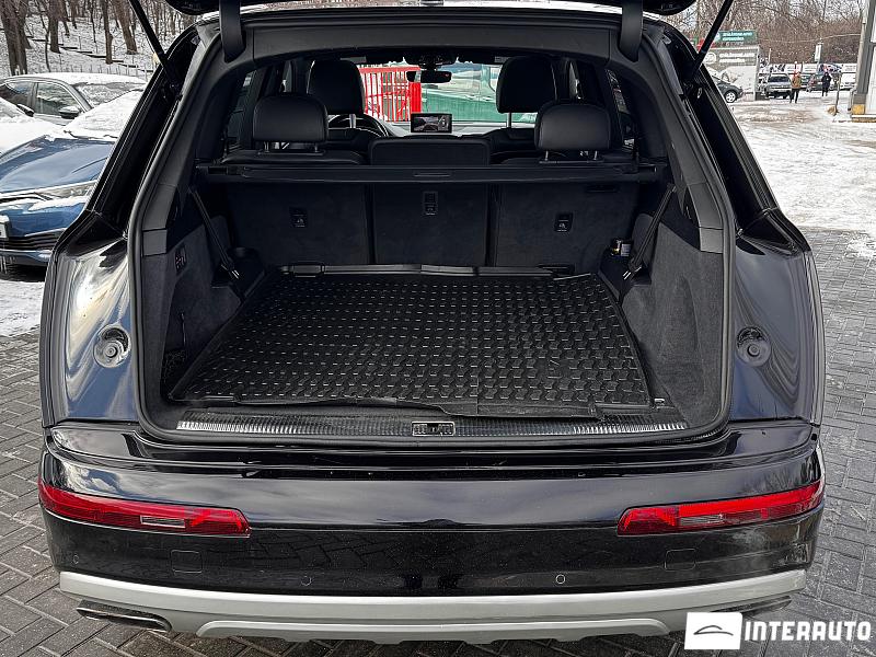 Audi Q7 24 audi q7 2018