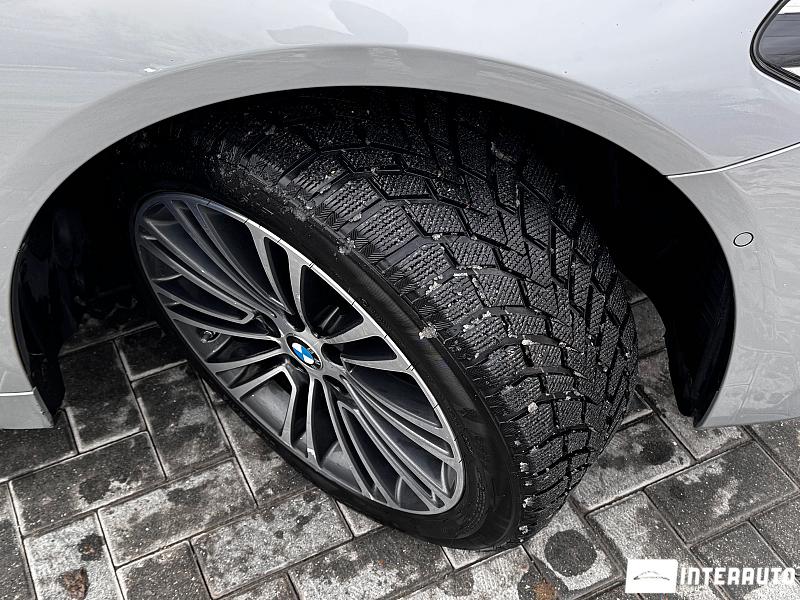 BMW 520 19 bmw 520 2020