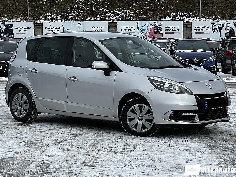 renault scenic 2012