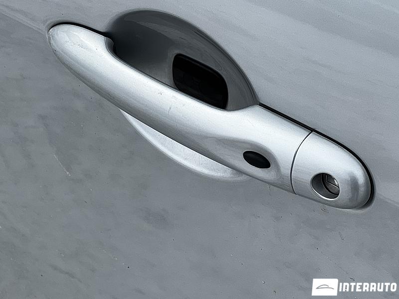 Renault Scenic 17 renault scenic 2012