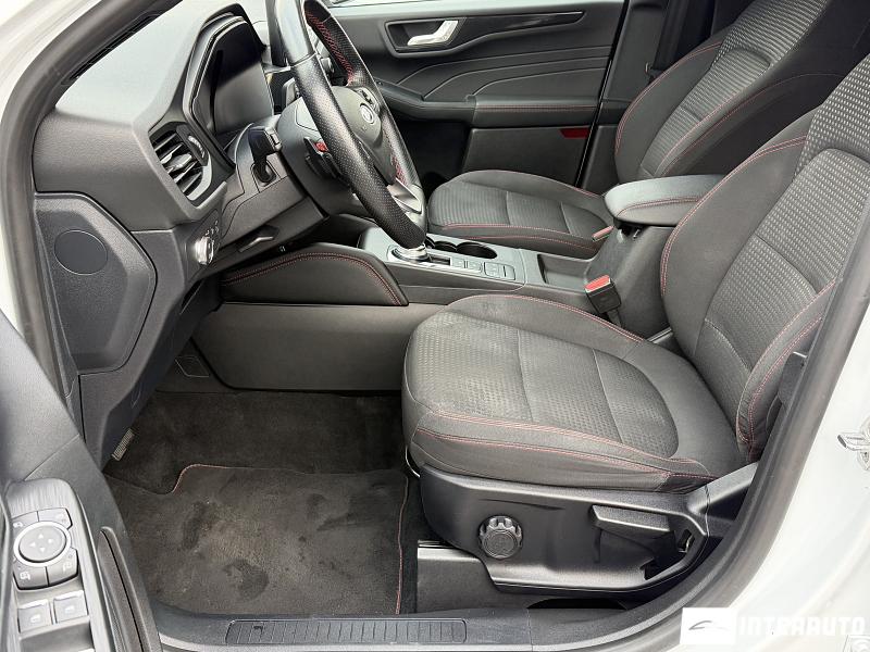 Ford Kuga 8 ford kuga 2021