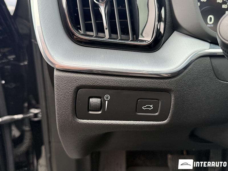 Volvo XC 60 21 volvo xc 60 2020