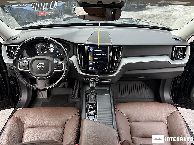 Volvo XC 60 6 volvo xc 60 2020