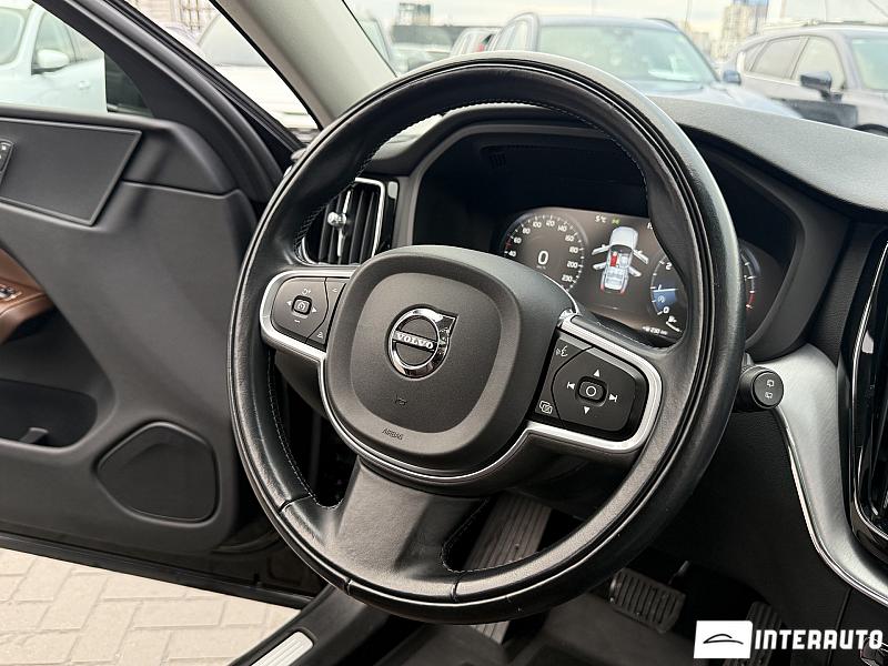 Volvo XC 60 7 volvo xc 60 2020