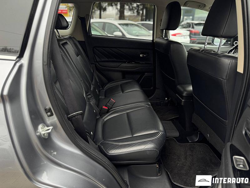 Mitsubishi Outlander 14 mitsubishi outlander 2015